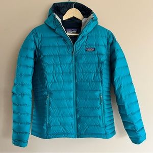 Women’s Patagonia Down Sweater Hoody - Medium